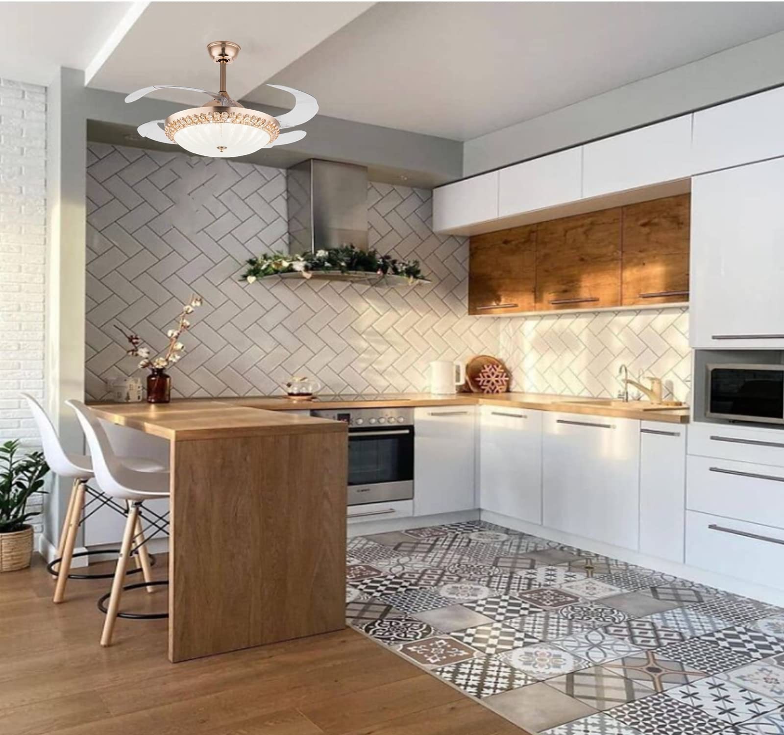 Small U-Shaped Kitchen Idea with Breakfast Bar - Pro Home DecorS